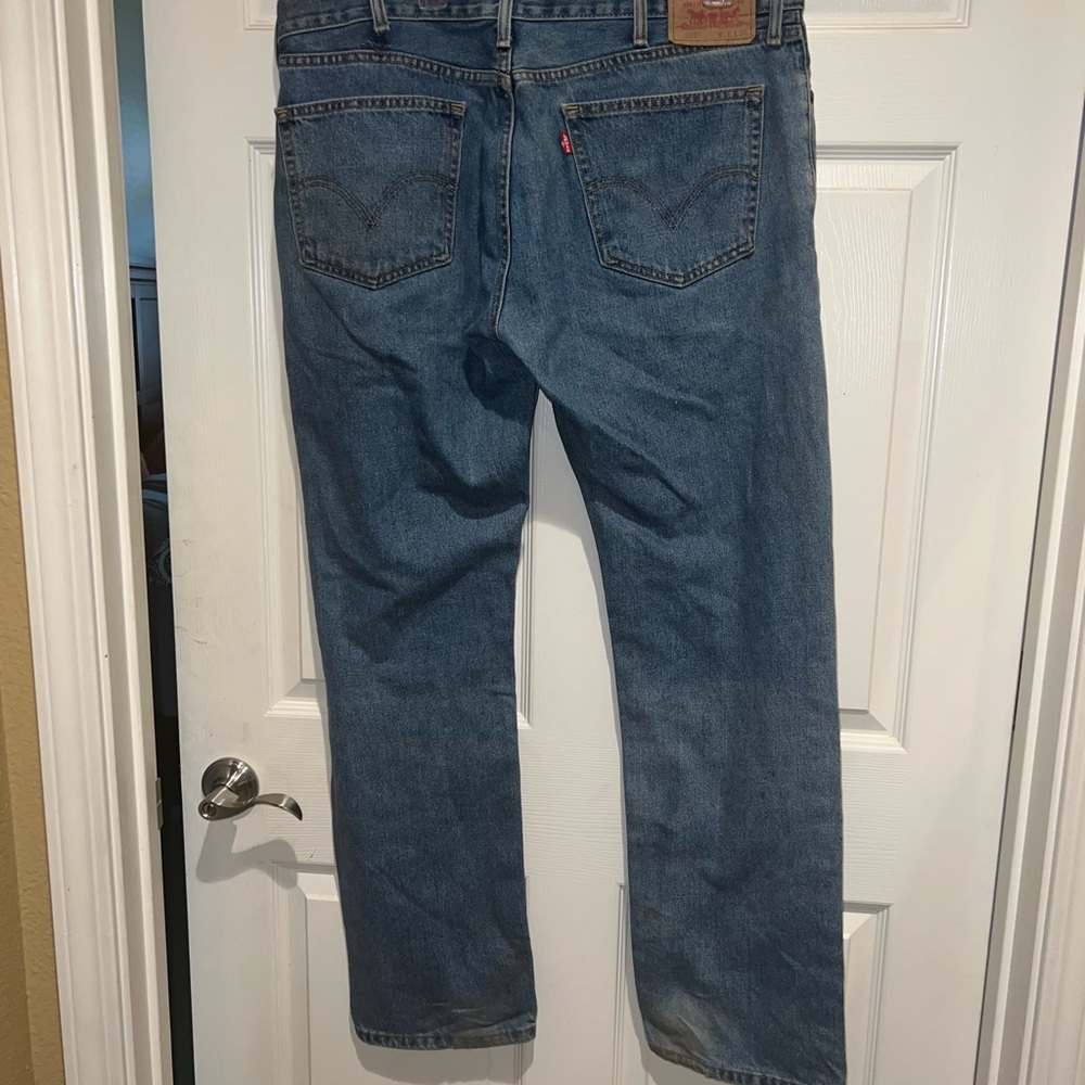 Vintage Levi’s 505 Straight fit denim. Men’s L38 x W34 - Picture 2 of 8